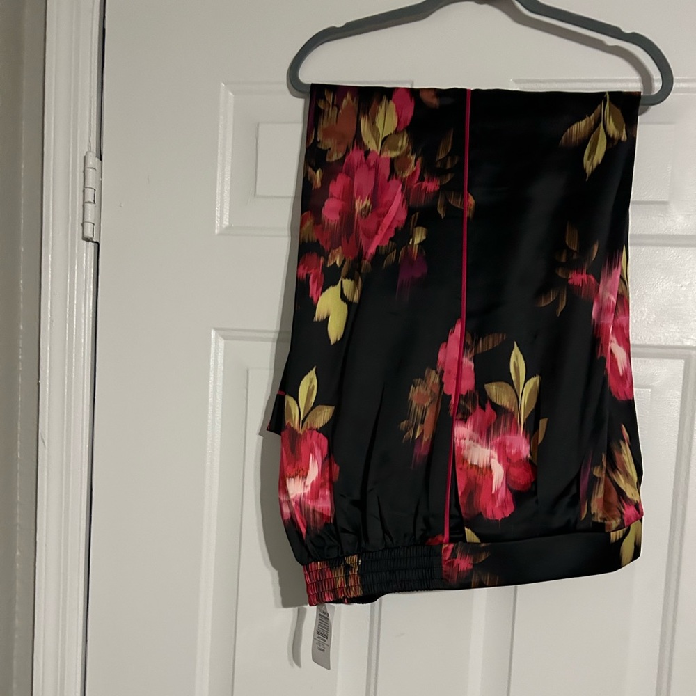 Wide Leg satin high rise pant